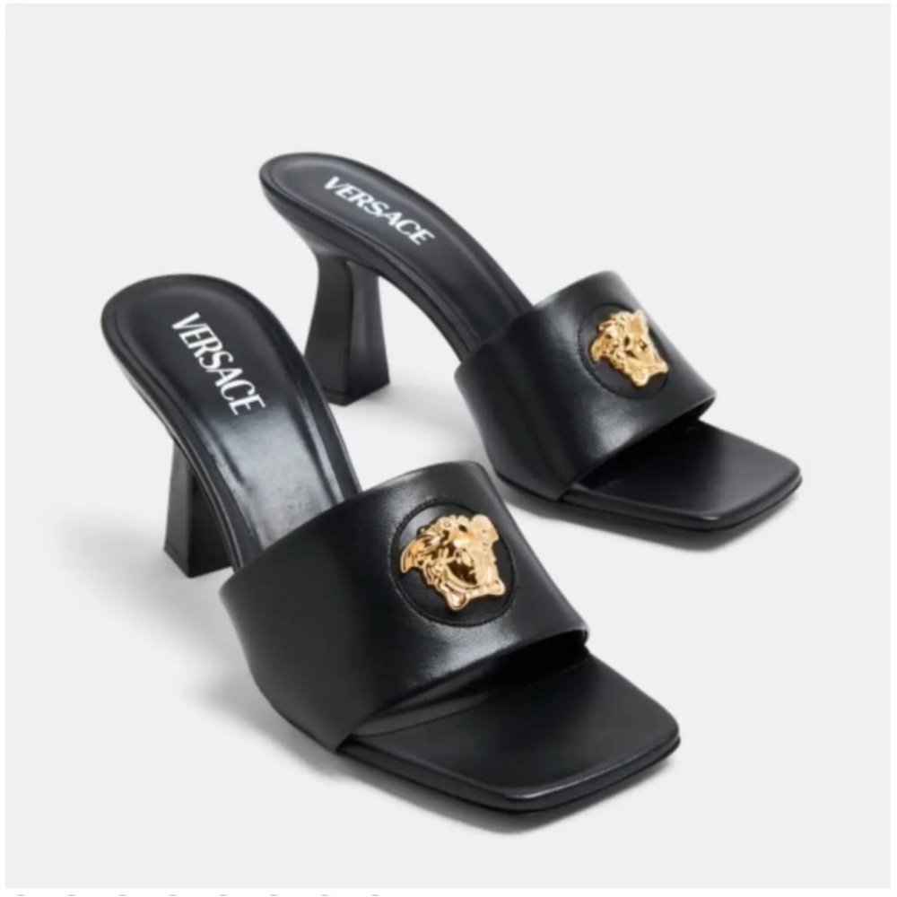 Versace La Medusa leather pump mules